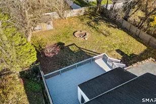 4 Bellview Rd, Branford, CT 06405 - Photo 27