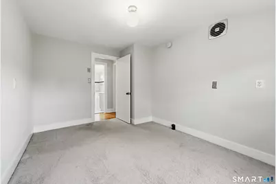 18 East Main Street, Wallingford, CT 06492 - Photo 27