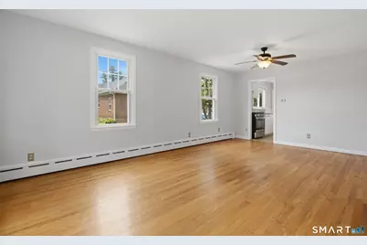 18 East Main Street, Wallingford, CT 06492 - Photo 5