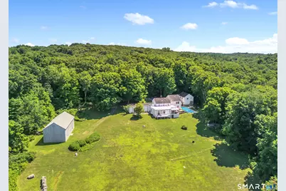 24 Mark Twain Lane, Redding, CT 06896 - Photo 1