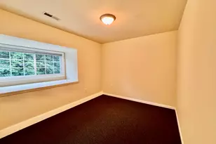 5 Meadow St, Naugatuck, CT 06770 - Photo 7