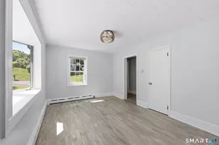 32 Dickerman Ave, Windsor Locks, CT 06096 - Photo 7