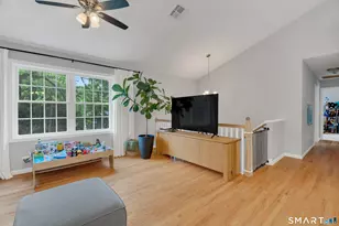 105A E Pattagansett Rd, East Lyme, CT 06357 - Photo 11