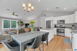 105A E Pattagansett Rd, East Lyme, CT 06357 - Photo 5