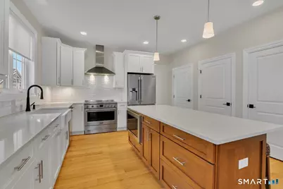 48 Soderman Way #48, Cheshire, CT 06410 - Photo 7