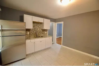 807 Brewster Street, Bridgeport, CT 06605 - Photo 3