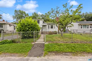 106 Townsend Ave, Waterbury, CT 06705 - Photo 33