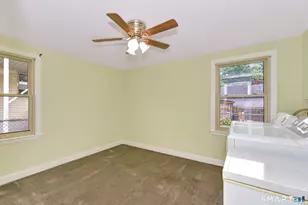 39 Gary St, Bridgeport, CT 06610 - Photo 11