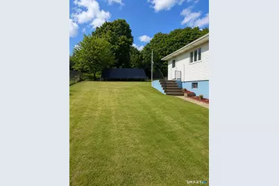 109 Hotchkiss Street, Waterbury, CT 06704 - Photo 3