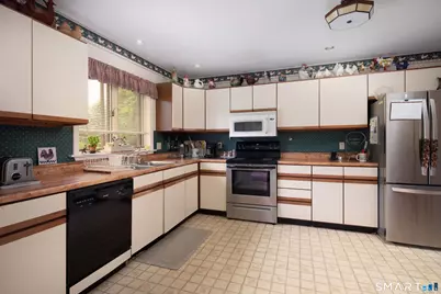4 Mountain View Lane, North Canaan, CT 06018 - Photo 15