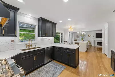 9 Fox Hollow Lane, Newtown, CT 06482 - Photo 9