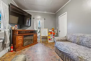 57 Wilkinson St, Putnam, CT 06260 - Photo 5
