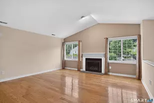 85 Gate Ridge Rd, Fairfield, CT 06825 - Photo 5