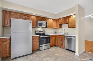 85 Gate Ridge Rd, Fairfield, CT 06825 - Photo 13