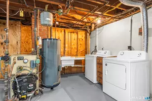 97 Alden Ave, Enfield, CT 06082 - Photo 33
