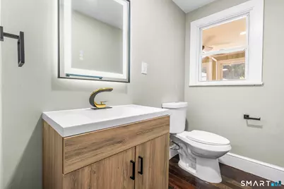 97 Alden Avenue, Enfield, CT 06082 - Photo 15