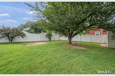 124 Hepworth Street, Bristol, CT 06010 - Photo 33