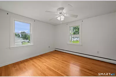124 Hepworth Street, Bristol, CT 06010 - Photo 23