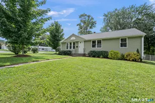 124 Hepworth St, Bristol, CT 06010 - Photo 3