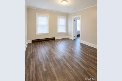 34 West Center Street #2E, Manchester, CT 06040 - Photo 5