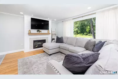 124 Grove Street, Windsor, CT 06095 - Photo 9