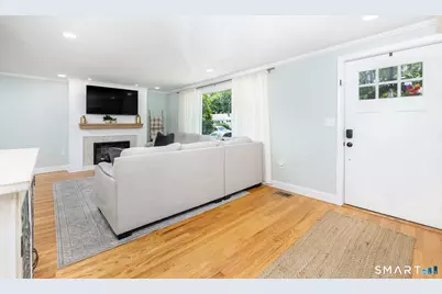 124 Grove Street, Windsor, CT 06095 - Photo 11