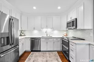 1169 Hope St, Stamford, CT 06907 - Photo 3