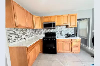 46 Frank Street #2nd floor, New Haven, CT 06519 - Photo 3