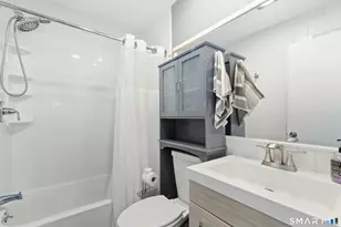 27 Milford Point Rd, Milford, CT 06460 - Photo 15