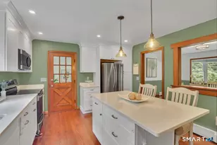 186 Alps Rd, Branford, CT 06405 - Photo 9