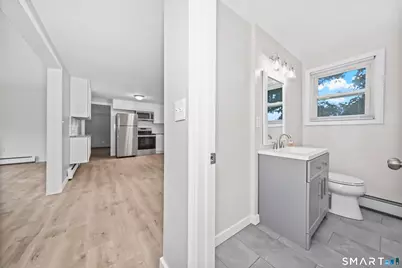 10 Post Road, Enfield, CT 06082 - Photo 11