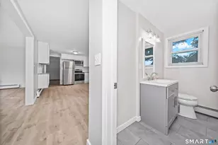 10 Post Rd, Enfield, CT 06082 - Photo 11
