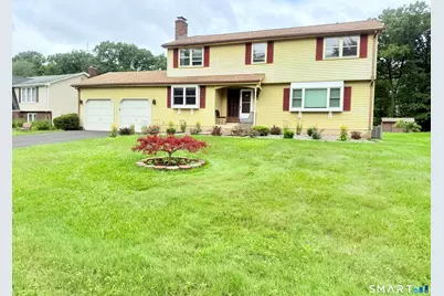 46 Lincoln Way, Windsor, CT 06095 - Photo 1