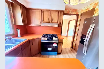 46 Lincoln Way, Windsor, CT 06095 - Photo 7