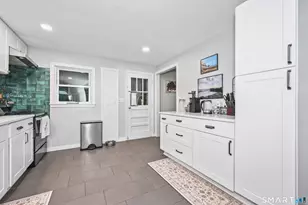 124 Blackberry Hill Rd, Beacon Falls, CT 06403 - Photo 11