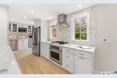 105 Rose Lane, Darien, CT 06820 - Photo 5