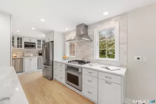 105 Rose Ln, Darien, CT 06820 - Photo 5