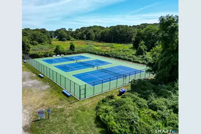 29 Skyline Drive, Groton, CT 06340 - Photo 11