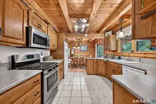328 Shetucket Turnpike, Voluntown, CT 06384 - Photo 19