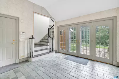 215 Cross Ridge Road, New Canaan, CT 06840 - Photo 9
