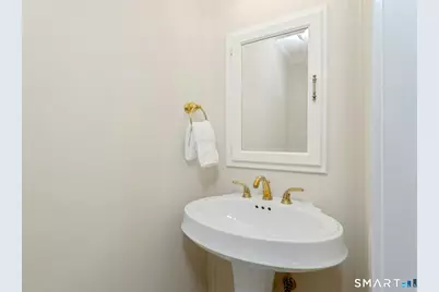 8 Glen Ridge #8, Wilton, CT 06897 - Photo 17