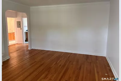 138 Woodside Green #2C, Stamford, CT 06905 - Photo 3
