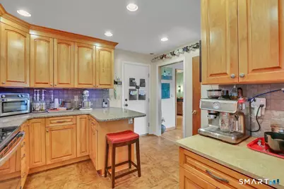 46 Crestridge Drive, Vernon, CT 06066 - Photo 5