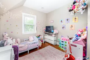 11 Colver St, New London, CT 06320 - Photo 31