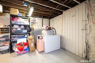 11 Colver St, New London, CT 06320 - Photo 17