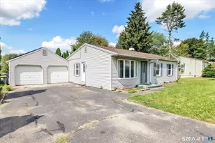 12 Crestwood Rd, Ansonia, CT 06401 - Photo 1