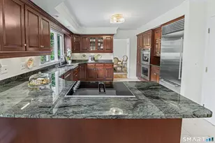 15 Hull Pl, Ridgefield, CT 06877 - Photo 11