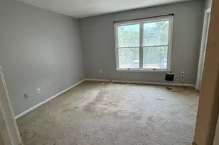 21 Silver Ln, East Hartford, CT 06118 - Photo 11