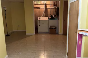 21 Silver Ln, East Hartford, CT 06118 - Photo 15