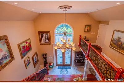 34 West Street, Newtown, CT 06470 - Photo 3